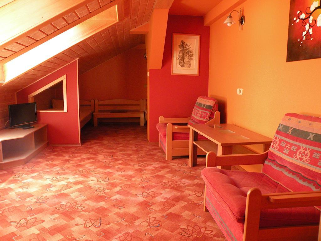 Hotel Lesni Dum Janske Lazne Room photo